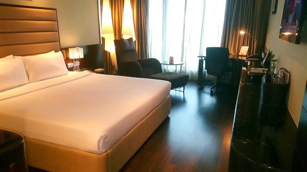 Vivanta Hyderabad, Begumpet Eksteriør billede A room at the hotel