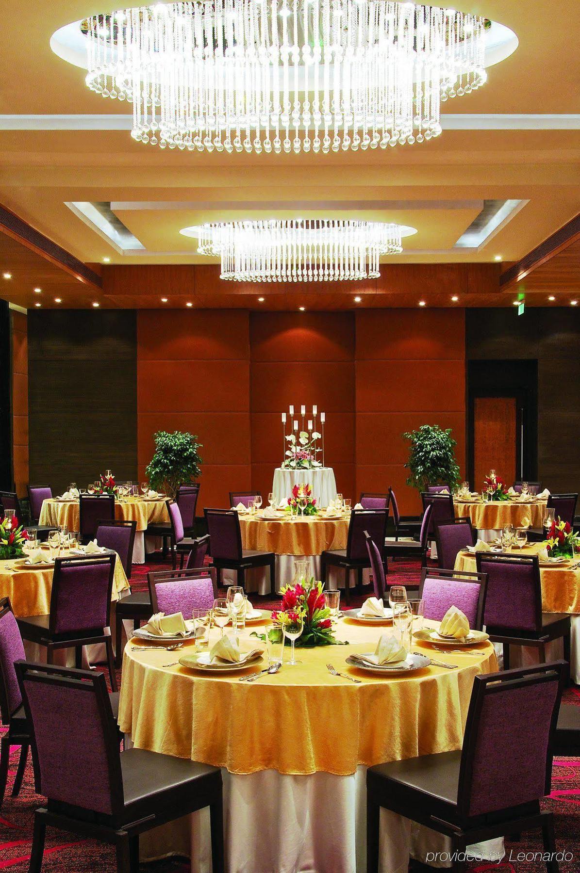 Vivanta Hyderabad, Begumpet Faciliteter billede The ballroom
