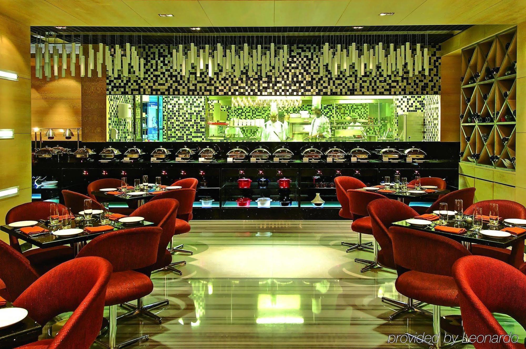Vivanta Hyderabad, Begumpet Restaurant billede The restaurant