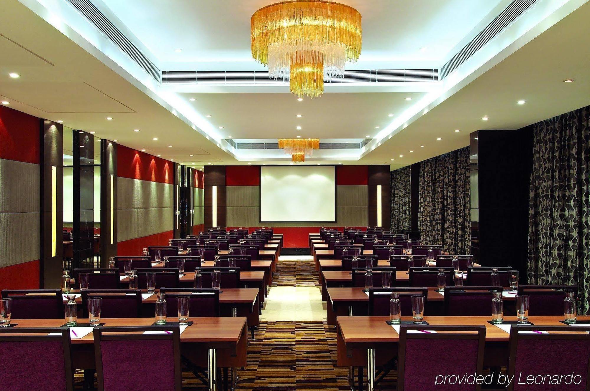 Vivanta Hyderabad, Begumpet Faciliteter billede The Royal Conference Hall